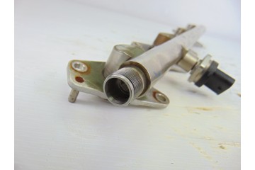 A2700701595 RAMPA INYECTORA MERCEDES-BENZ CLASE A (BM 176)