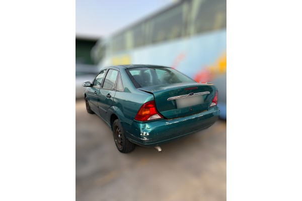 FORD FOCUS BERLINA (CAK) Ambiente