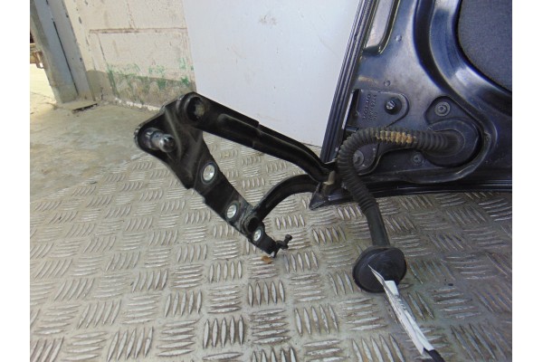 NEGRA TAPA MALETERO VOLVO S40 BERLINA 1.6 Momentum 2007 NEGRA 197905 VOLVO - 6