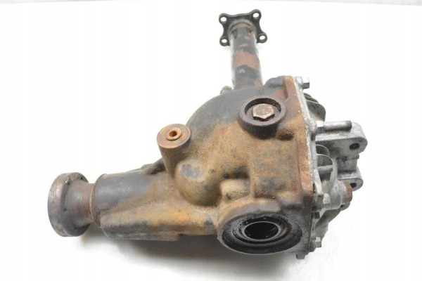Front reducer KIA SORENTO I JC 532103E800 2 4L gasoline 2004
