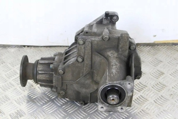 Front reducer HYUNDAI TUCSON JM JMVGT 2 0L diesel 2006 Catalog number of the part JMVGT