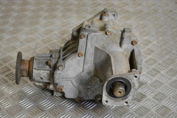 Front reducer HYUNDAI TUCSON JM JMVGT 2 0L diesel 2008 Part manufacturer Hyundai OE
