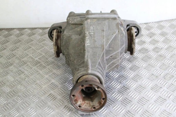 Rear reducer VW TOUAREG 7LA 7L6 7L7 0AB525017D 2 5L diesel 128kW 2006 Car type passenger cars