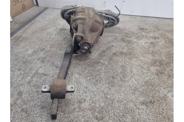 REAR DIFFERENTIAL MERCEDES BENZ VITO VIANO W639 A6393510105 Installation side multipurpose
