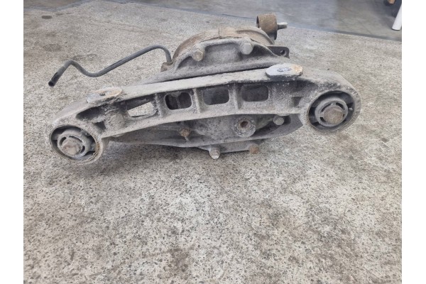 Diferencial trasero Mercedes-Benz Vito Viano W639 A6393510105
