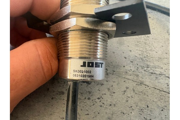 SADDLE CLOSURE SENSOR JOST SK0021002 MERCEDES NEW Catalog number of the part SK0021002