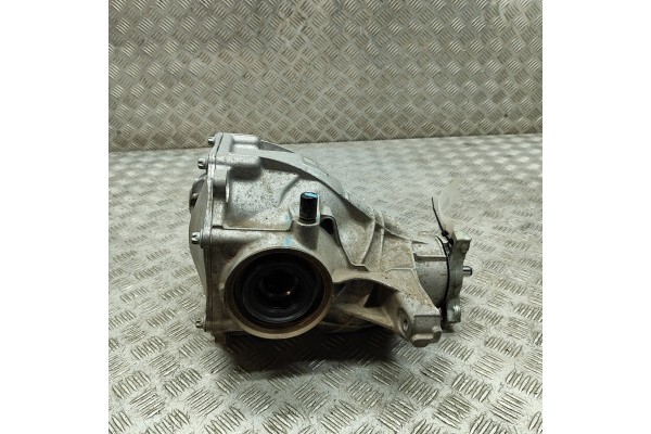 A2233510300 Rear differential MERCEDES BENZ CLASS C W206 2021 Part manufacturer Mercedes Benz OE