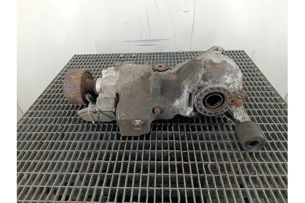 REAR DIFFERENTIAL VOLVO XC70 AND 08689632 P8653553 2 5 T 20V Car type passenger cars