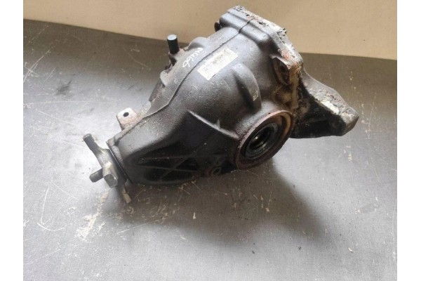 Rear reducer MERCEDES BENZ CLS C218 GJS400 2 99L diesel 195kW 2011