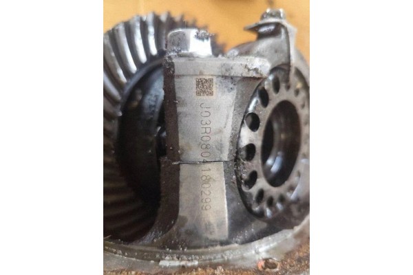 Rear reducer SUZUKI JIMNY FJ J03R0804180299 1 3L gasoline 63kW 2008 Catalog number of the original J03R0804180299