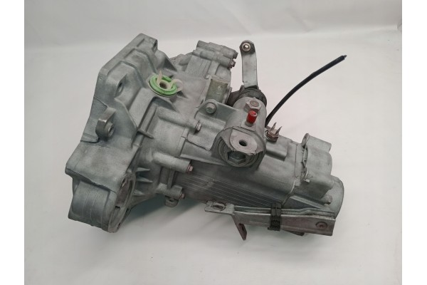 MANUALNA SKRZYNIA BIEGOW VW GOLF I 1 1 6 BENZYNA JAK NOWA 1974 1983