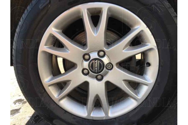 VOLVO XC90 2.4 D Kinetic Geartronic (5 asientos)