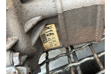 TOYOTA HILUX VII Pickup _N1_ _N2_ _N3_ Front axle Differential Engine type diesel