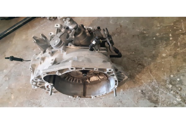 INSIGNIA B 2 0 D BKU F40 SKRZYNIA BIEGOW KOMP