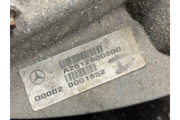 M CLASS W164 Front axle Differential 2007 A1643302002 1643302002 Engine type diesel