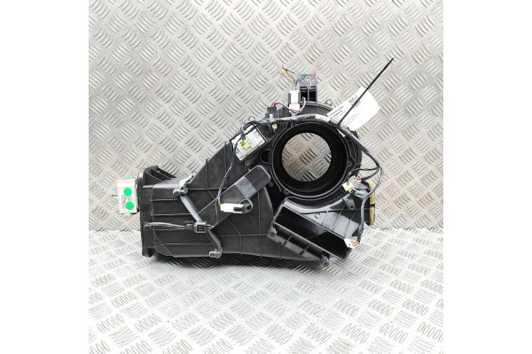 1023883 00 H TESLA MODEL X indoor heater 2013