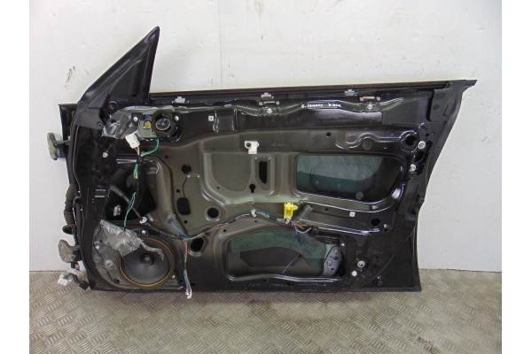 NEGRA PUERTA DELANTERA DERECHA SUBARU LEGACY BERLINA (B13/BL)