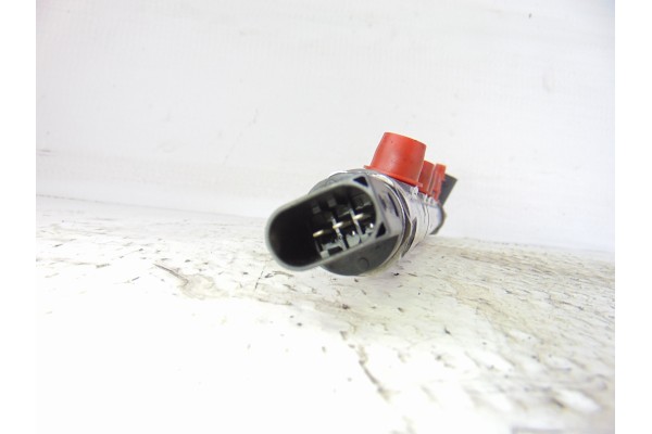 780912704  RAMPA INYECTORA BMW SERIE 3 TOURING (F31) 318d 2014 780912704 200872 BMW - 1