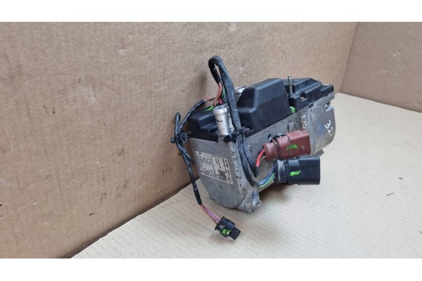 2015 Audi Q7 4M Parking heater Webasto 4M0265081AE Part manufacturer Audi OE
