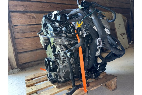 Motor 2.0 TDI 150CV DXPA 25k km COMPLETO Turbo Inyectores VW AUDI SKOD