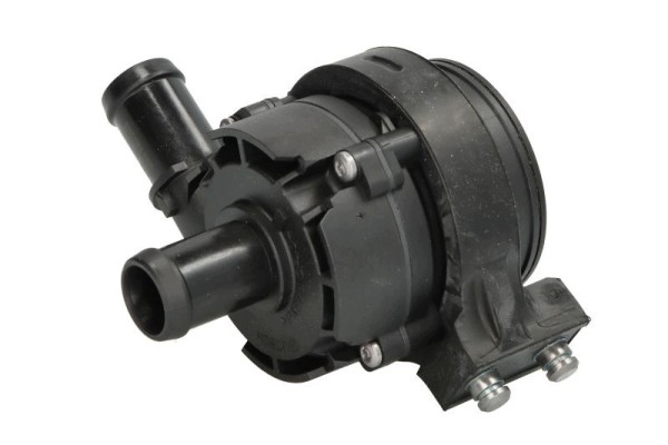 Additional water pump cooling water circuit for MERCEDES X 470 DACIA