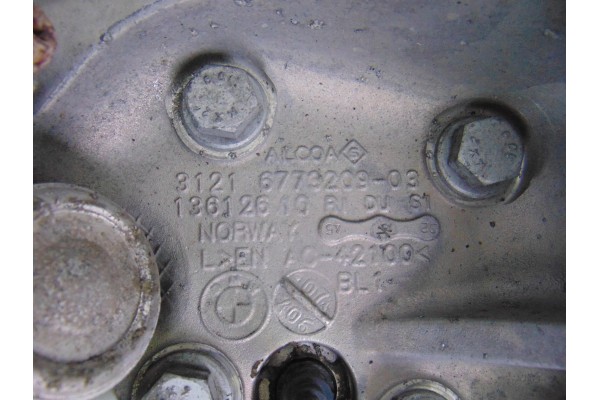 6773209 MANGUETA DELANTERA IZQUIERDA BMW SERIE 1 BERLINA (E81/E87) 120d 2009 6773209 206885 BMW - 3