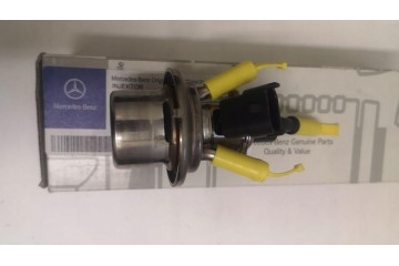 MERCEDES 0444025008 A0004901413 ADBLUE INJECTOR