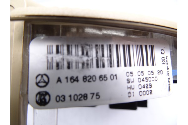 A1648206501 LUZ INTERIOR MERCEDES-BENZ CLASE ML (BM 164) 320 / 350 CDI (164.122) 2005 A1648206501 208628 MERCEDES-BENZ - 3