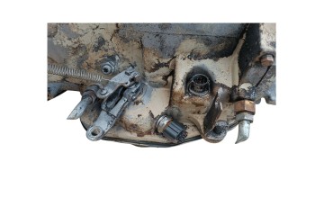 Motor y caja de cambios Dodge Ram 2500 5.9 Cummins ISB 215 R5013630AB 