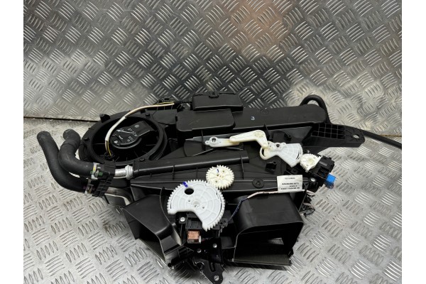 TOYOTA SIENNA IV XL40 2021 REAR HEATER COMPLETE Part manufacturer Toyota OE
