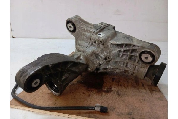 Front reducer MERCEDES BENZ GLS X166 C210061 4 49L gasoline 270kW 2018