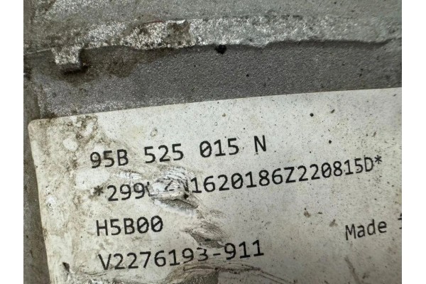 Rear reducer PORSCHE MACAN 95B 95B525015 2 9L gasoline 260kW 2021 Part manufacturer Porsche OE