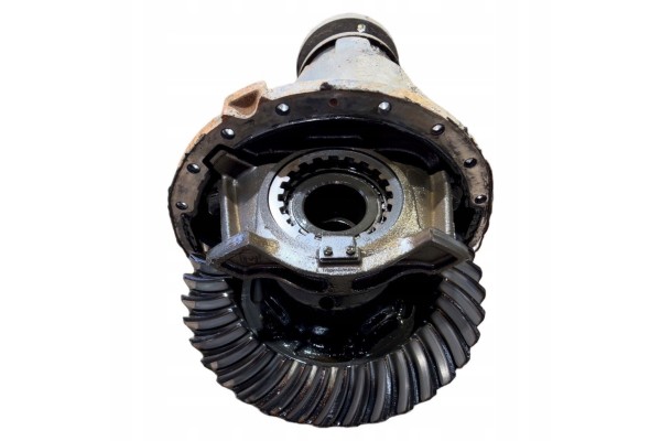 20587709 VOLVO Diferencial, eje motriz
