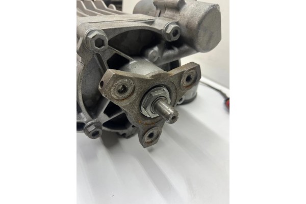 Rear reducer AUDI Q3 8U ZSB0CQ5250110H 2 0L diesel 130kW 2014 Catalog number of the original ZSB0CQ5250110H