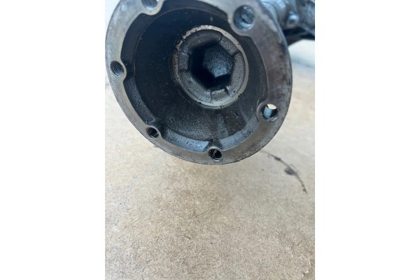 Reductor delantero PORSCHE CAYENNE (9PA) 4460310021 4.5L gasolina 250k