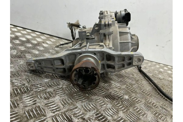 Rear reducer FORD USA ESCAPE PZ1T14G574KNAAC 1 5L gasoline 2023 Catalog number of the part PZ1T14G574KNAAC