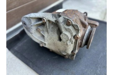 Rear reducer BMW 3 E90 7513405 2 0L diesel 130kW 2008 Part manufacturer BMW OE