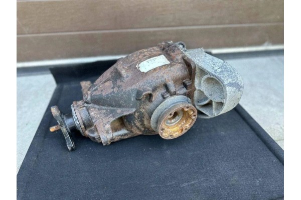 Rear reducer BMW 3 E90 7513405 2 0L diesel 130kW 2008 Catalog number of substitutes 754168002