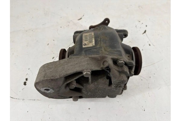 Rear reducer BMW X1 E84 7611129 2 0L gasoline 135kW 2014 Car type passenger cars