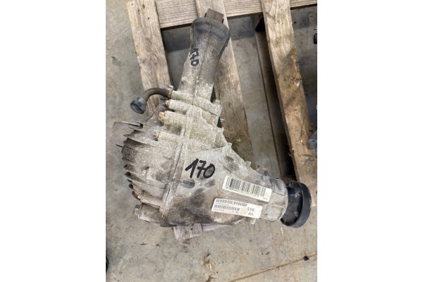 Front differential Jeep Grand Cherokee WK2 68251556AA bridge