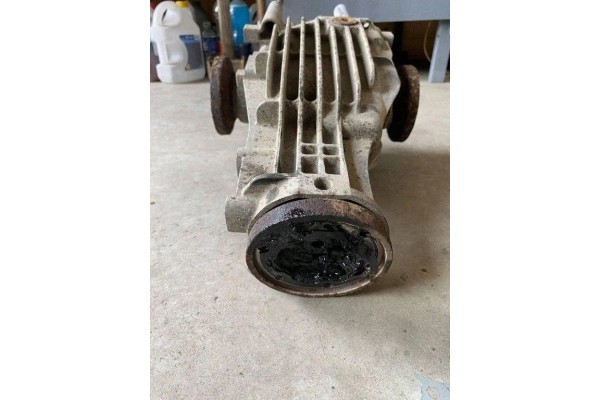 Rear reducer AUDI OAR525083 4 2L gasoline 257kW 2007 Part manufacturer Audi OE