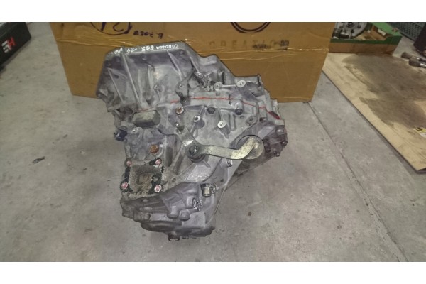 Skrzynia biegow toyota corolla e15 1 4 d4d 6 biego Engine type diesel