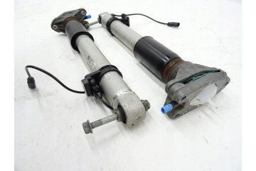 BMW M3 F80 M4 F82 M POWER AMORTYZATOR LEWY PRAWY TY TYLNY 8008629 8008630 Part manufacturer BMW OE