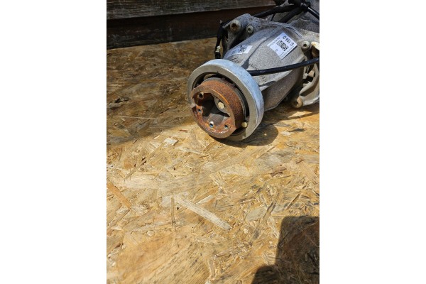 Rear differential Ford Kuga II CV6W4B025DF Installation side multipurpose