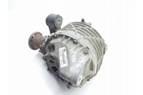 DIFFERENTIAL BRIDGE REAR MASERATI GHIBLI 3 0 V6 670009608 Car type passenger cars