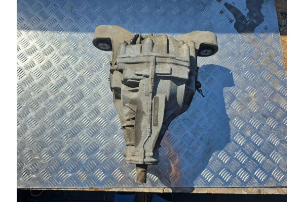 Rear differential Audi Q7 4L 4460310092 Part manufacturer Audi OE