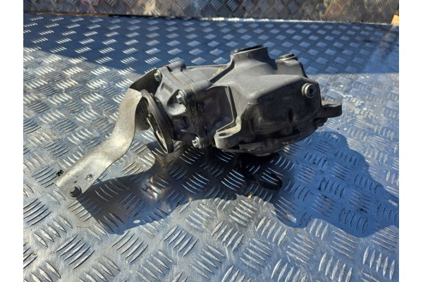 Front differential Mercedes Benz GLC X253 C253 A2053310900 Car type passenger cars
