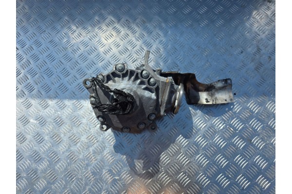 Front differential Mercedes Benz GLC X253 C253 A2053350201 Part manufacturer Mercedes Benz OE