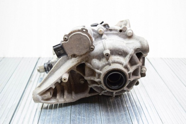 Rear differential Land Rover Range Rover Evoque L551 K8D24N053AB Installation side multipurpose