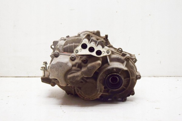 Rear differential Lexus RX 450H 8209048011 Catalog number of the part 8209048011